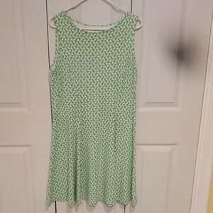 New York & Company Green and White Geometric Dress